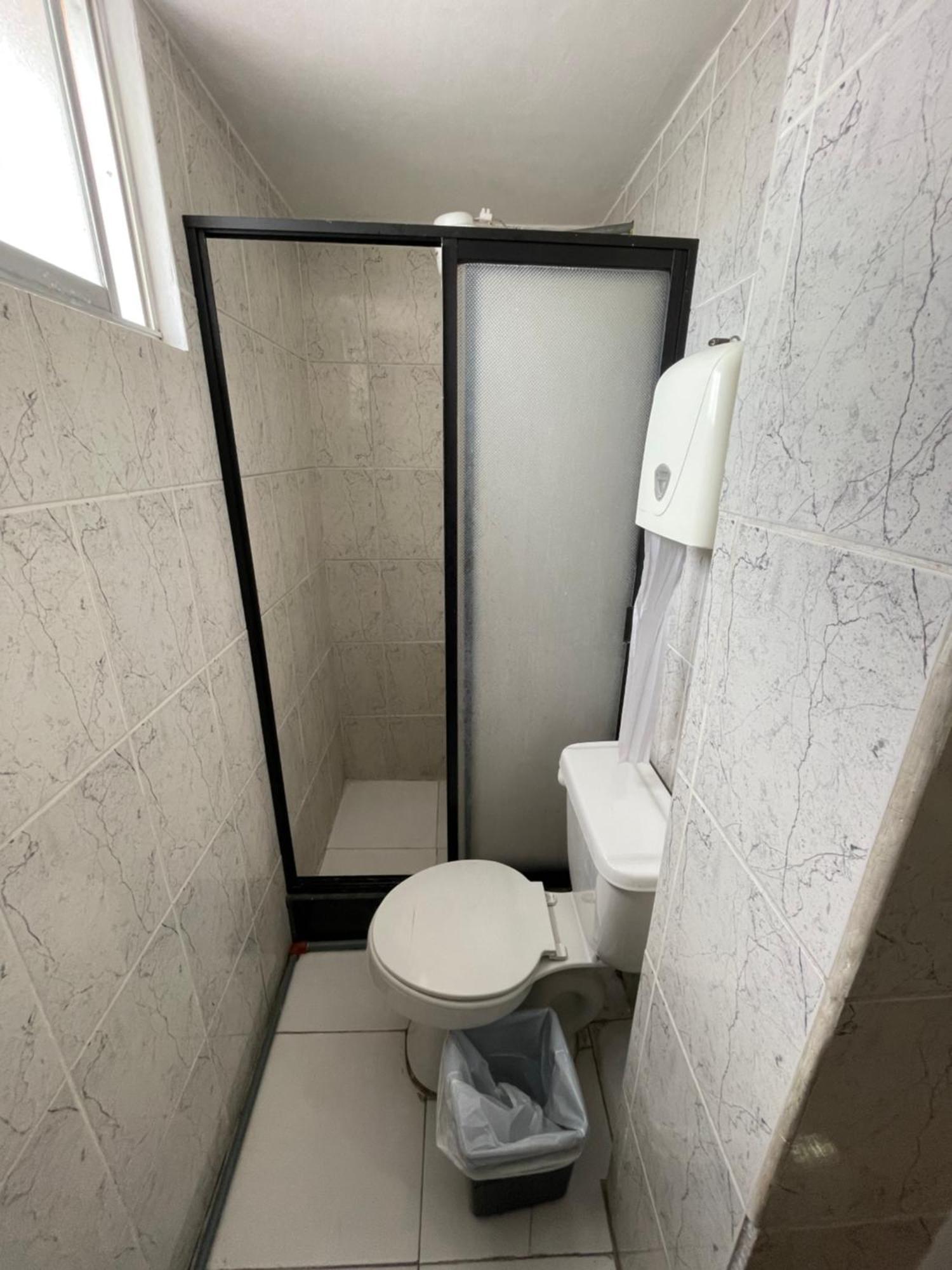 Hostal La Escondida De Quito Del Norte Esterno foto